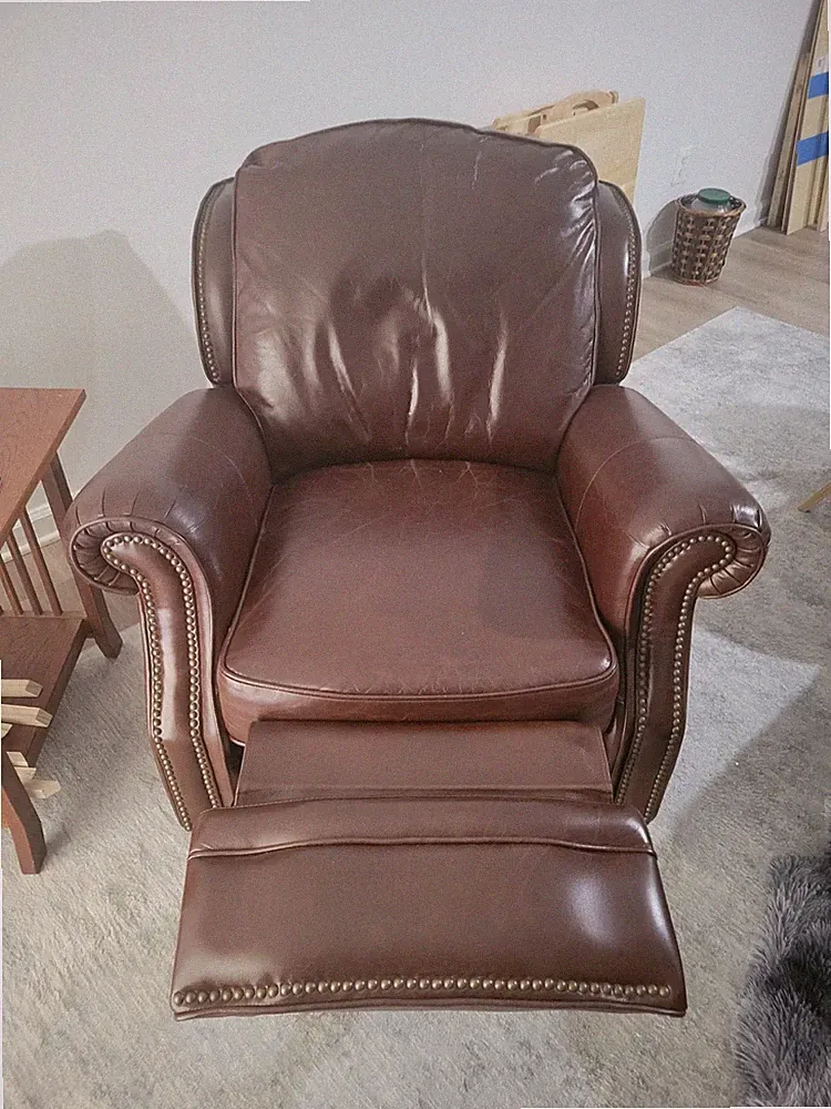 Brown Leather RECLINER